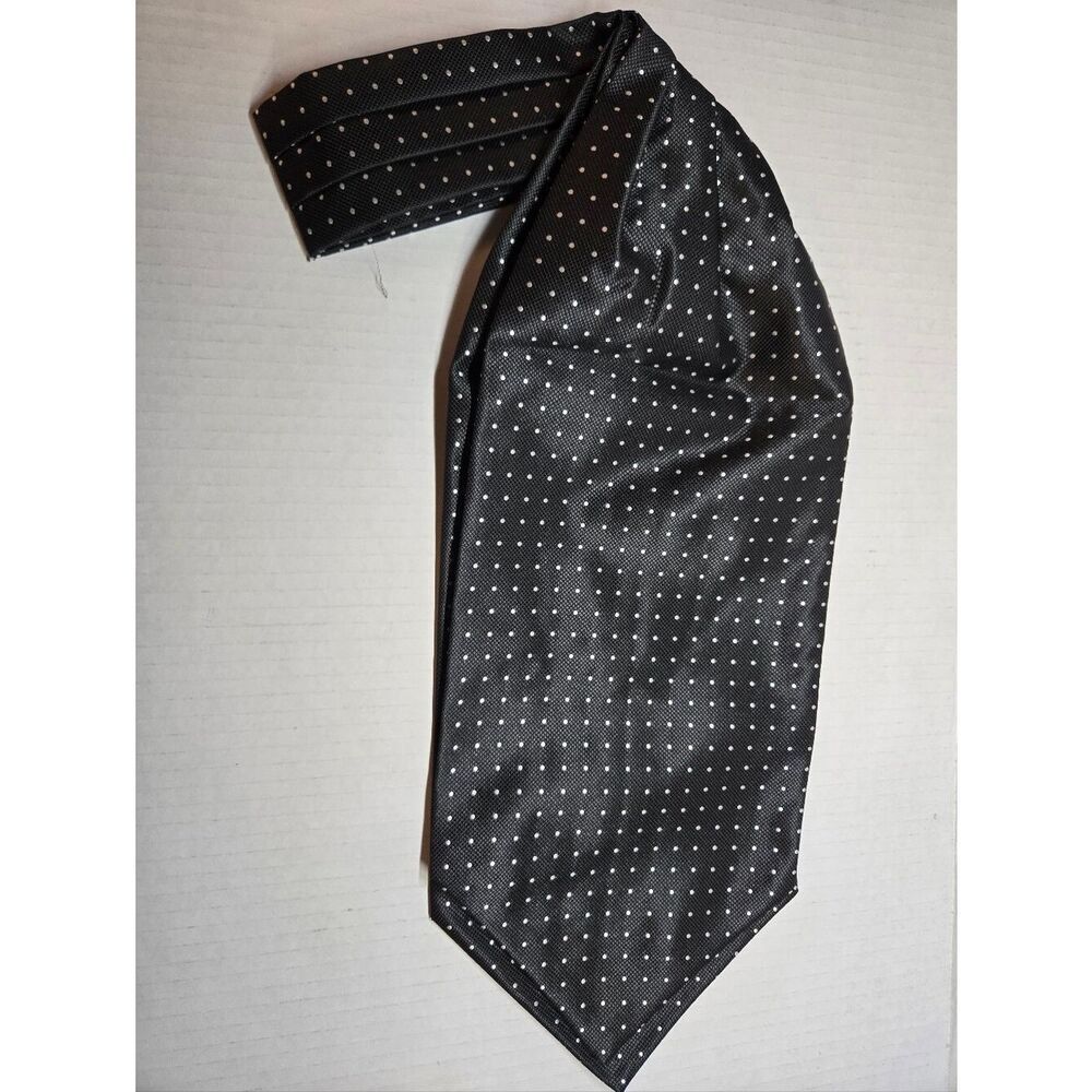 Ascot Cravat Scarf Necktie Alternative-New